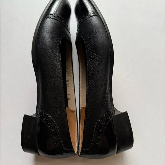 Salvatore Ferragamo Classic Black Women's Block Kitten Heels - Picture 5 of 7